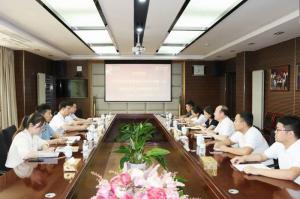 洛陽市委軍民融合辦主任王青春一行莅臨洛陽正大食品調研指導工作