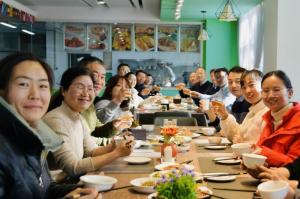 歲末不覺寒 冬至時光暖 丨洛陽正大組織開展“迎冬至、包餃子”文化活動